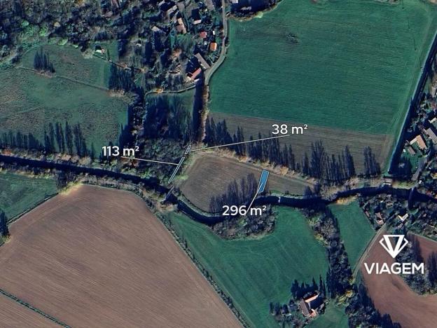 Prodej podílu pole, Velká Jesenice, 111 m2