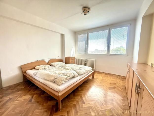 Pronájem bytu 3+1, Nymburk, Dědinova, 68 m2