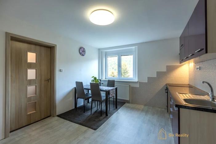 Prodej vícegeneračního domu, Račice, 291 m2