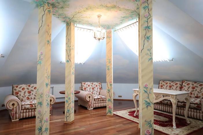 Prodej bytu 4+1, Karlovy Vary, Tylova, 182 m2