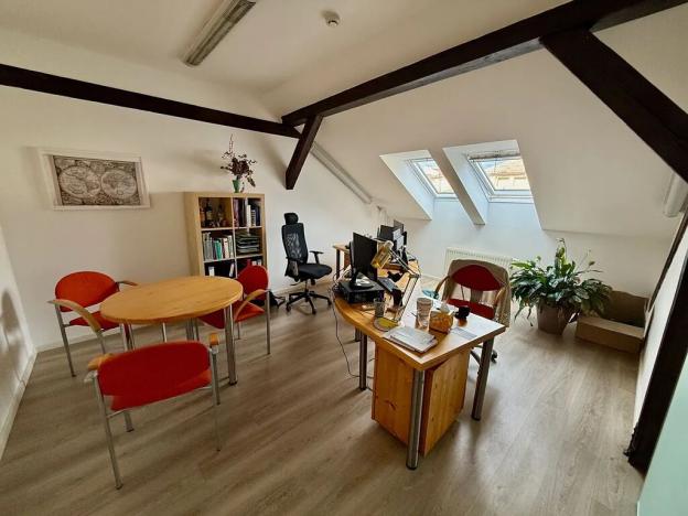 Pronájem kanceláře, Praha - Vinohrady, Mánesova, 285 m2