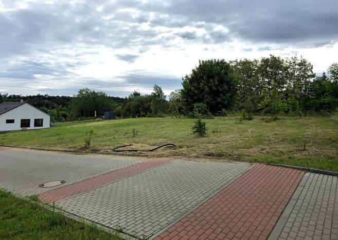 Prodej pozemku pro bydlení, Knovíz, U Kostela, 1312 m2