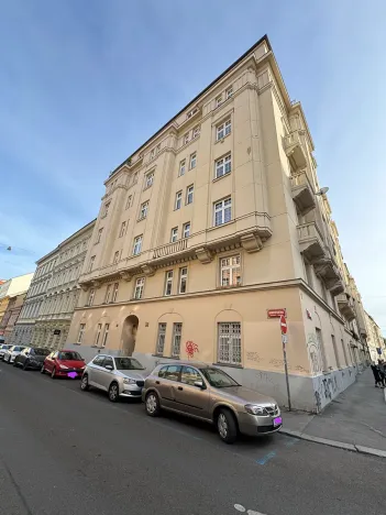 Prodej bytu 3+kk, Praha - Holešovice, Dobrovského, 70 m2