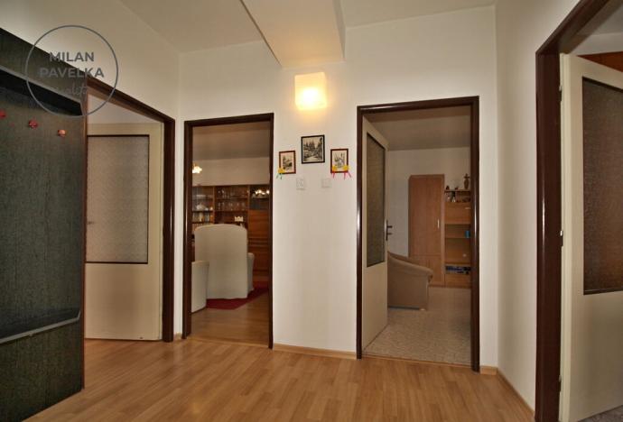 Prodej bytu 3+1, Doubravník, 69 m2