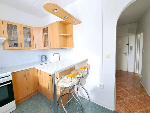 Prodej bytu 1+1, Zlín, Zborovská, 38 m2