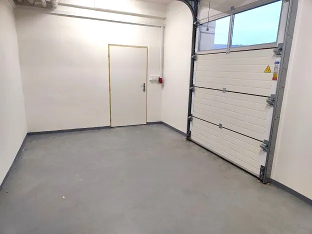 Pronájem komerční nemovitosti, Zlín, Masarykova, 85 m2