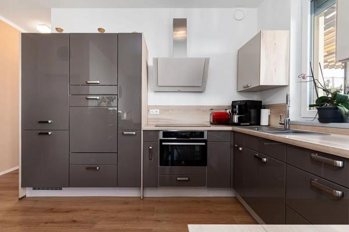 Prodej bytu 3+kk, Praha - Hlubočepy, Geologická, 64 m2