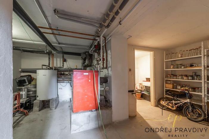 Prodej rodinného domu, Lety, Sokolská, 265 m2