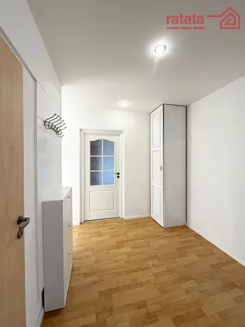 Pronájem bytu 4+1, Chomutov, Hutnická, 88 m2