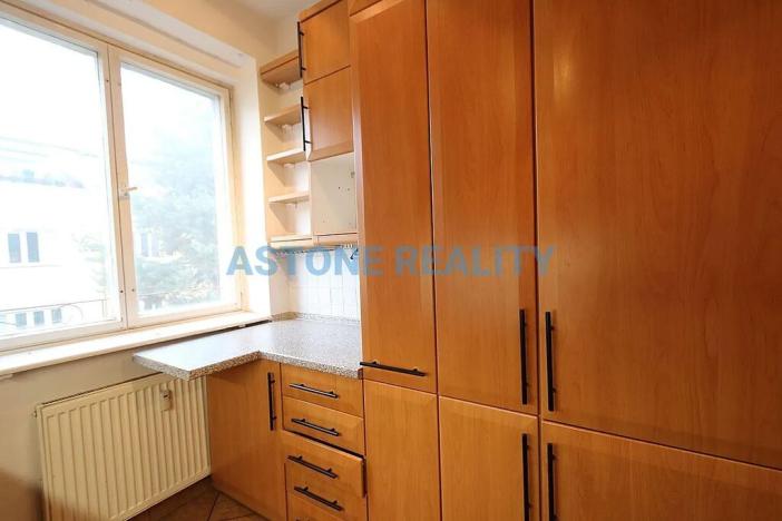 Pronájem bytu 2+kk, Praha - Břevnov, Junácká, 56 m2