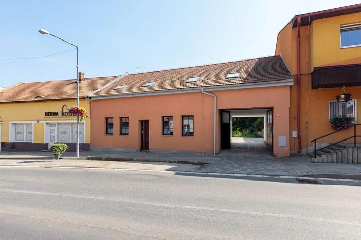 Prodej činžovního domu, Kostelec nad Labem, T. G. Masaryka, 380 m2