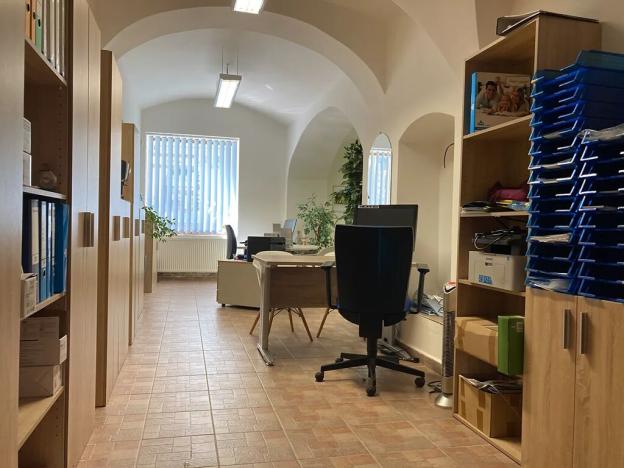 Pronájem obchodního prostoru, Chomutov, Revoluční, 40 m2