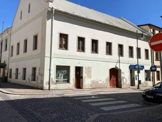 Pronájem obchodního prostoru, Chomutov, Revoluční, 40 m2