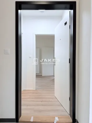 Pronájem bytu 2+kk, Praha - Liboc, Jenečská, 34 m2
