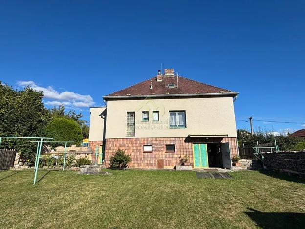 Prodej rodinného domu, Břasy, 240 m2