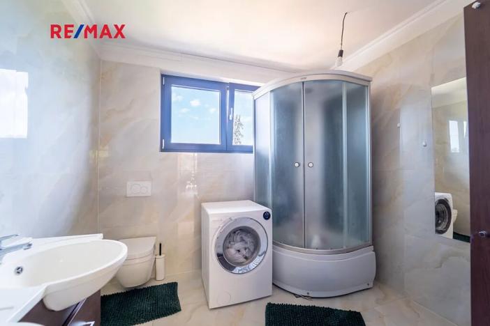 Prodej rodinného domu, Zájezd, 360 m2