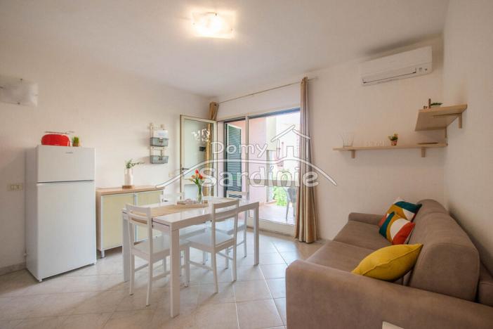 Prodej bytu 1+1, Badesi, Sardinie, Itálie, 41 m2