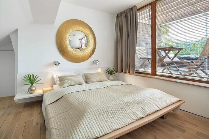 Pronájem bytu 2+kk, Praha - Košíře, Holečkova, 55 m2