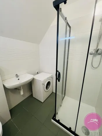 Pronájem bytu 2+kk, Hlušovice, Okružní, 42 m2
