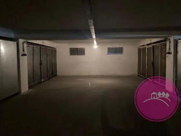 Pronájem garáže, Olomouc, Albertova, 18 m2