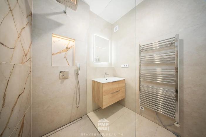 Prodej bytu 3+kk, Nebovidy, 76 m2