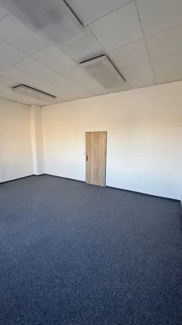 Pronájem kanceláře, Pardubice, Na Spravedlnosti, 28 m2