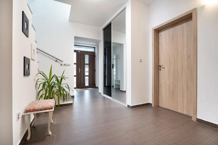 Prodej rodinného domu, Říčany, Thomayerova, 179 m2