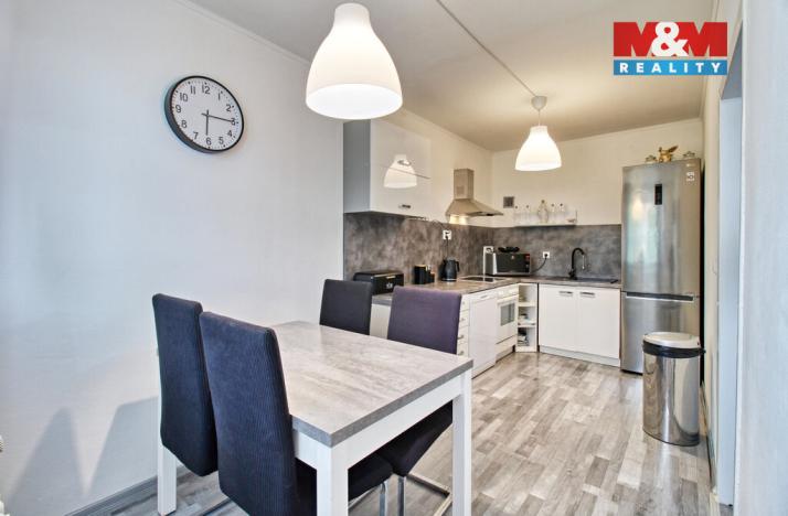 Prodej bytu 3+1, Teplice - Prosetice, Pod hvězdárnou, 74 m2