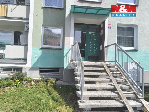 Prodej bytu 3+1, Teplice - Prosetice, Pod hvězdárnou, 74 m2