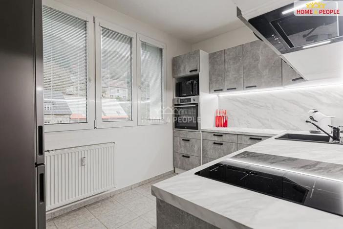 Prodej bytu 2+1, Jáchymov, třída Dukelských hrdinů, 60 m2