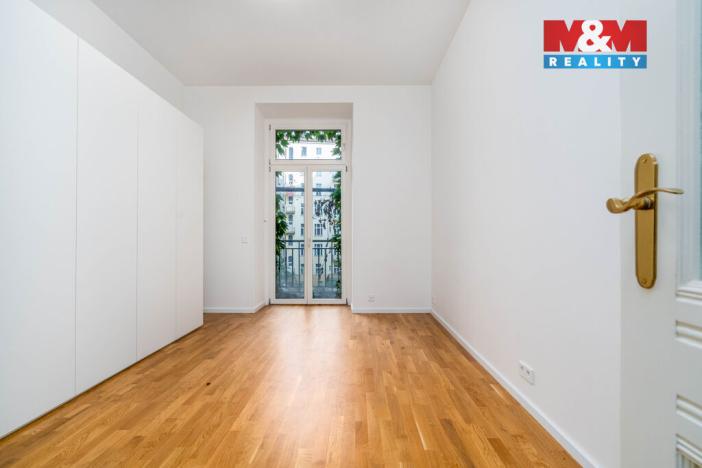 Prodej bytu 4+1, Praha - Smíchov, Zborovská, 141 m2