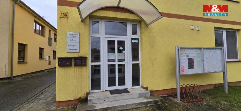 Pronájem kanceláře, Kestřany, 123 m2