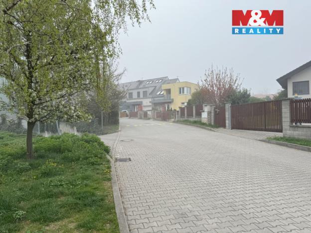 Prodej garážového stání, Praha - Kbely, Pod Nouzovem, 16 m2