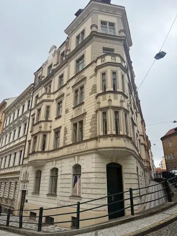 Prodej obchodního prostoru, Praha - Nové Město, Na Zderaze, 376 m2
