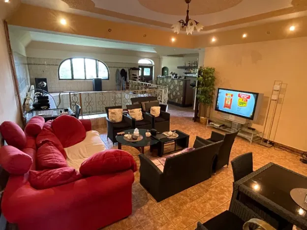 Pronájem kanceláře, Kynšperk nad Ohří, 600 m2