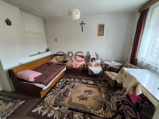 Pronájem rodinného domu, Moravany, 120 m2