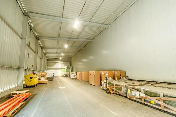 Pronájem skladu, Cheb, 1000 m2