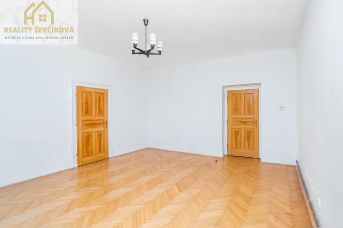 Prodej bytu 2+1, Hradec Králové, Pospíšilova, 69 m2