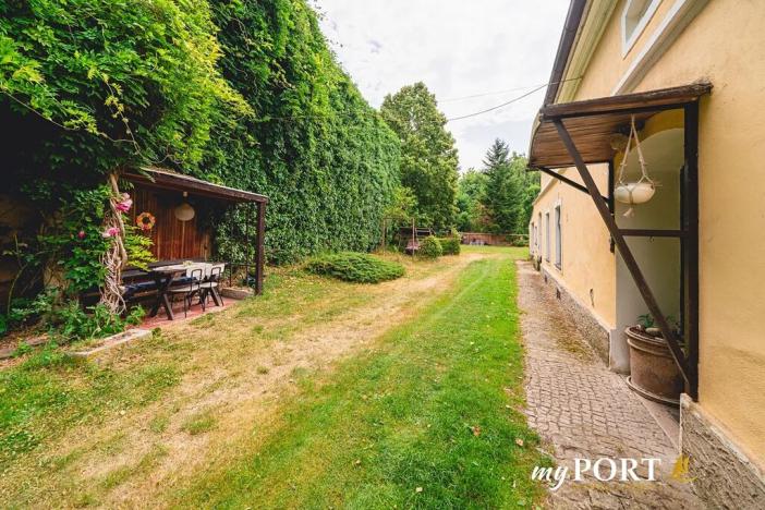 Prodej rodinného domu, Kostelec, 200 m2