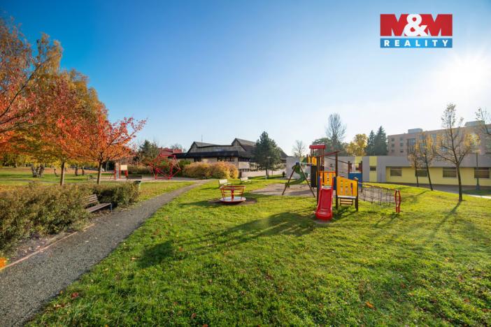 Prodej bytu 3+1, Broumov, Československé armády, 77 m2