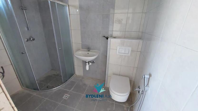 Prodej rodinného domu, Modlany, 160 m2