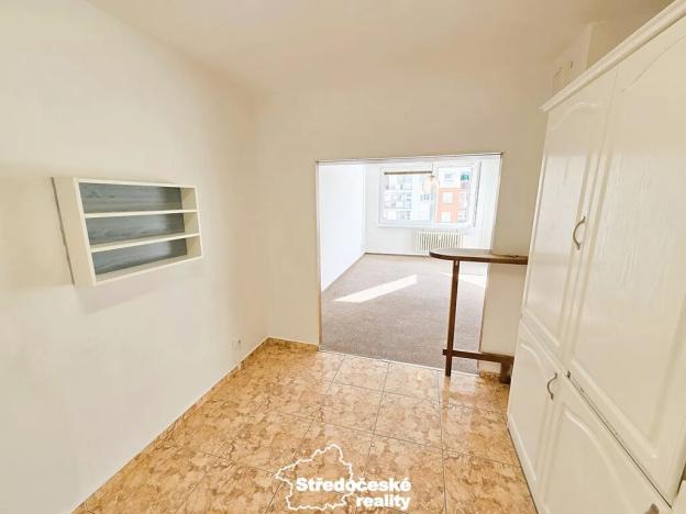 Pronájem bytu 2+kk, Praha, Proutěná, 49 m2