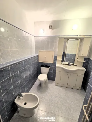 Pronájem bytu 2+kk, Praha, Proutěná, 49 m2