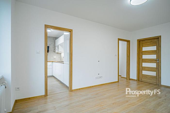 Prodej bytu 2+1, Karviná - Ráj, Kosmonautů, 52 m2