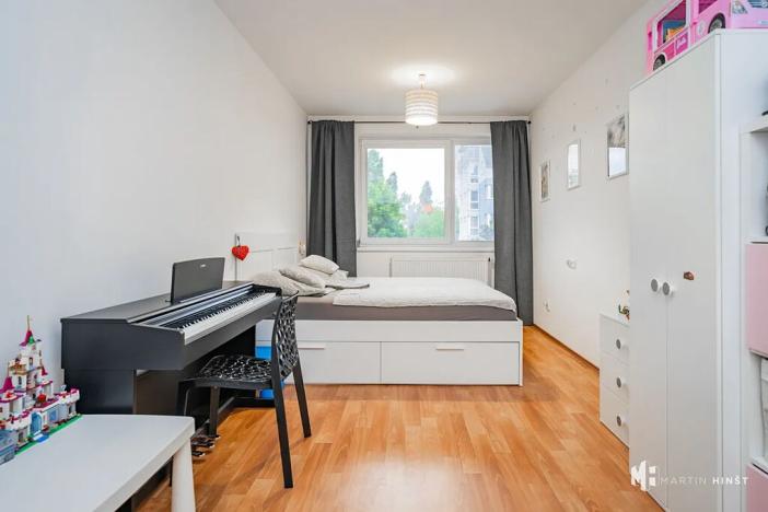 Pronájem bytu 2+kk, Praha - Kbely, Herlíkovická, 52 m2