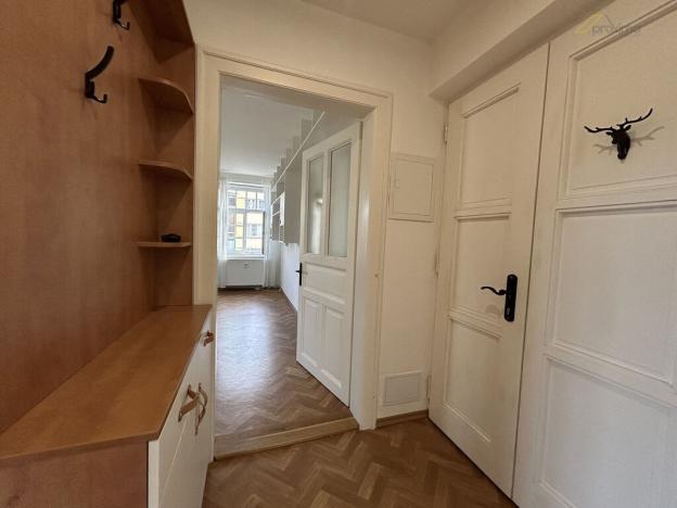 Pronájem bytu 2+1, Český Krumlov - Latrán, T. G. Masaryka, 53 m2