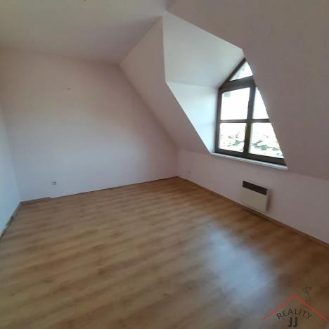 Prodej rodinného domu, Praha - Kyje, Branská, 402 m2