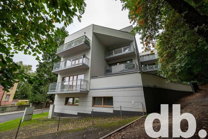 Prodej kanceláře, Karlovy Vary, Šumavská, 63 m2