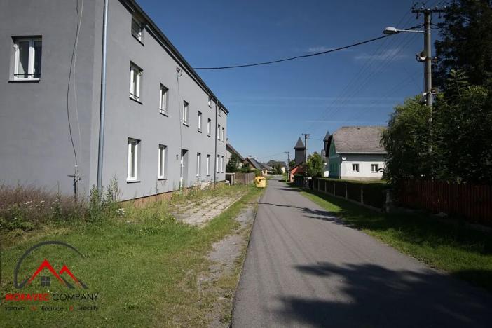 Pronájem bytu 1+kk, Třemešná, 40 m2