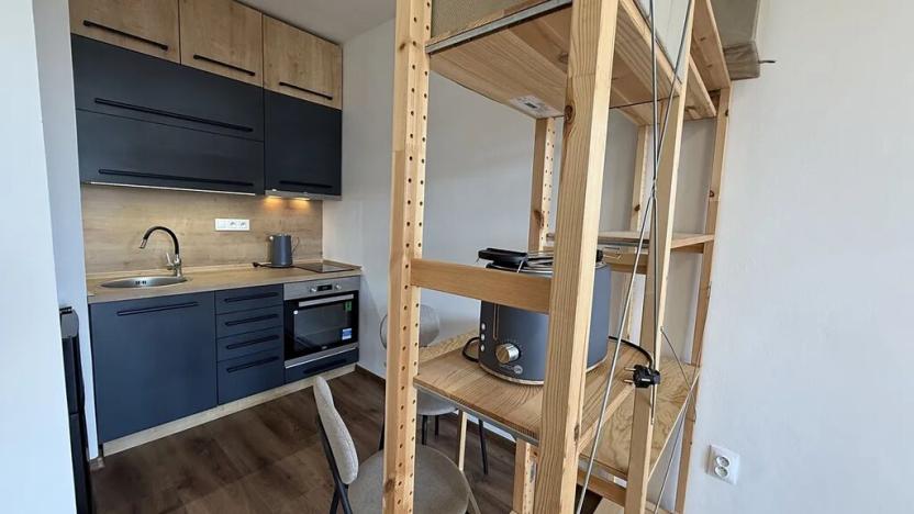 Pronájem bytu 1+kk, Rožnov pod Radhoštěm, Valašská, 28 m2